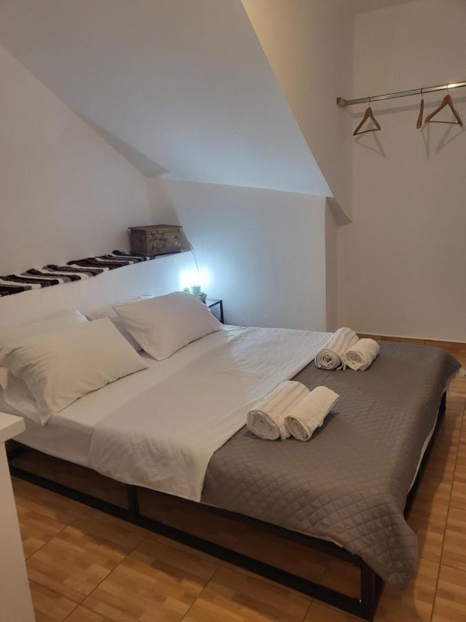 Houlia Home Διαμέρισμα Με Δωρεάν Χώρο Στάθμευσης Stenies Exterior photo