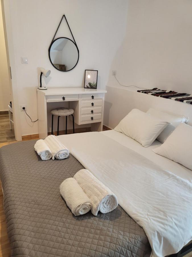 Houlia Home Διαμέρισμα Με Δωρεάν Χώρο Στάθμευσης Stenies Exterior photo